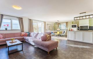 Pet Friendly Home In Stavenisse With Outdoor Swimming Pool - 6