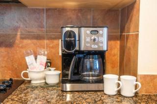 Luxury Gulf-Front 3BR Condo – Pensacola Beach - 6