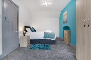 3 Bedroom With Backyard 10 Min to City Centre - 8
