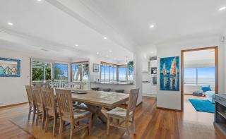 Ocean Pearl - 3 bedroom beachfront property! - 5