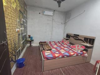 Krishna kunj home stay - 1