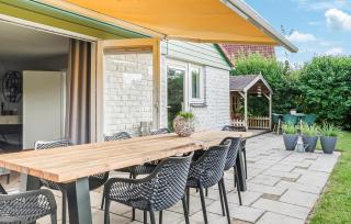 Awesome Home In Wemeldinge With Sauna - 9