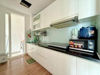 Skyhouse - 1