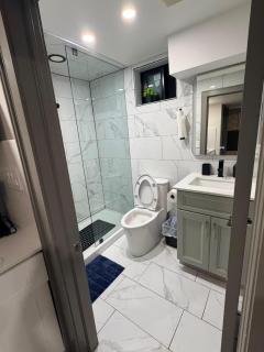 Luxury Basement-Private Bdr & Bathroom with free parking In Toronto - 1
