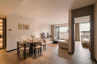 The Nelson Luxury Apt Láng Hạ, Ô Chợ Dừa- 3BR- Free Pool, Gym & Sauna - 3