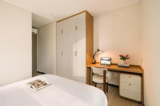 The Nelson Luxury Apt Láng Hạ, Ô Chợ Dừa- 3BR- Free Pool, Gym & Sauna - 2