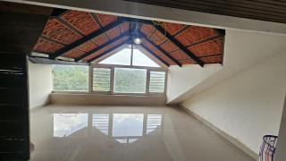 Hillside home with forest views near Wayanad - 5