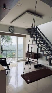Hillside home with forest views near Wayanad - 3