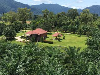 Sai Thong Farmstay ไทรทองฟาร์มสเตย์ - 0