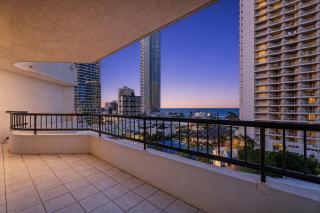 1BR Ocean View Escape with Rooftop Pool & Spa - 5