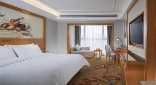 Vienna Hotel Guiyang North Station Dream City - 1