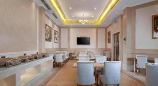 Vienna Hotel Guangdong Zhaoqing East Station Dinghu Mountain Scenic Area - 7