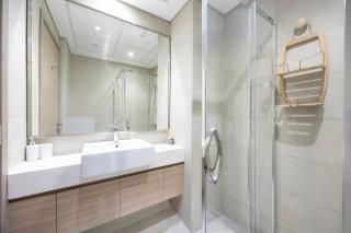 Bloomfields 1BR in Azizi Riviera 33 - Meydan - 4