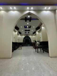 Quiet 2BR Oasis with Pool in Luxury Hurghada Compound - 4