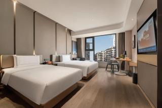 Atour Hotel Chongqing Nanping Pedestrain Street - 5