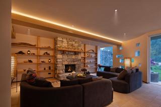 Yubeng Manshan MANSHAN · Golden Snow Bonfire Private Hot Spring Manor - 8