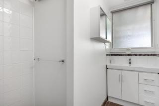 Lugano, Tootgarook - with linen - 2