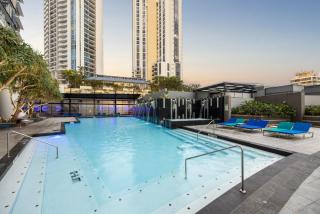 Sunrise 19 at Circle on Cavill, 2BR Ocean View - 5