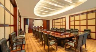 Zhangjiagang Guomao Hotel - 2