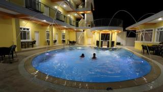 Awesome Hotel - 2