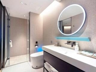 Country Inn &Suites by Radisson,Chongqing Jiefangbei Central Pedestrian Street Hongyadong - 3