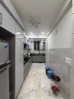 Luxury AC 4-BHK Vasant Kunj ILBS South Delhi - 5