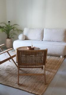 Nēso - Stylish Poolside Escape for 6 in Mykonos Town - 9