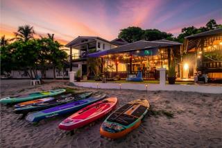 Beachfront Villa Bantai Basecamp - 0