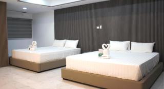 Koregon Hotel - 1