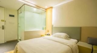 7 Days Inn Harbin West Railway Station - 2