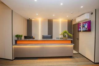 GreenTree Inn Shanghai South Railway Station Xujiahui Stadium Subway Station Shell Hotel - 8