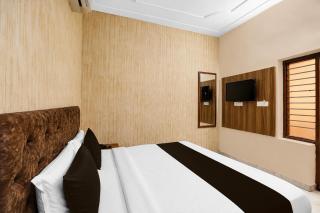 Collection O Sector 78 Mohali Formerly Hotel Prince - 2