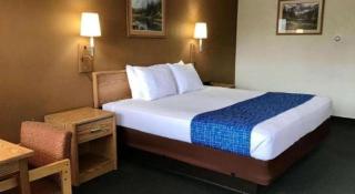 Travelodge by Wyndham Powell - 4