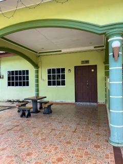 Homestay Bukit Puyuh - 0
