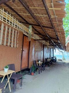 The Beach House Bucana Homestay - 5