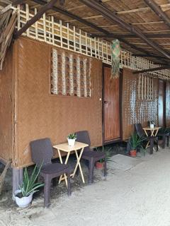 The Beach House Bucana Homestay - 6