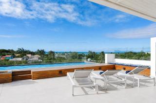 Luxury Oceanview Penthouse - Private Pool - 9