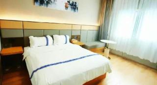 Super 8 Hotel Premier Suzhou Shihu Dong Road Metro Station - 3