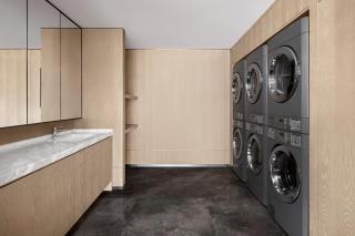 Courtyard by Marriott Guilin Downtown - 1