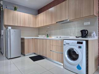 The Treez Suite 2R1B, I-City Shah Alam # Free Parking, WIFI - 7