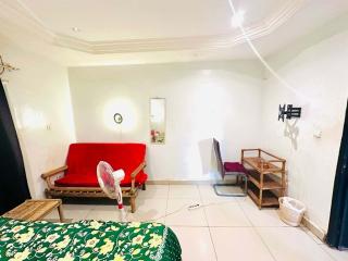 beautiful room with private toilet - ACI 2000 - 7