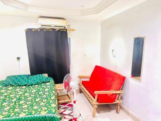 beautiful room with private toilet - ACI 2000 - 6