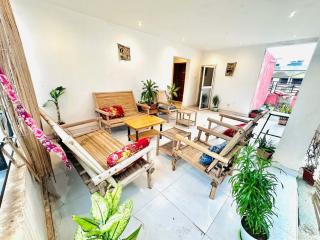 beautiful room with private toilet - ACI 2000 - 1