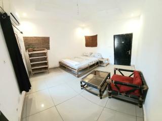 beautiful private room with private toilet - ACI 2000 - 7