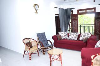 Saravanaa Villa - 0