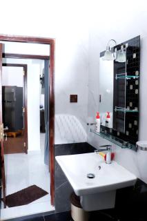 Saravanaa Villa - 1