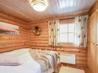 Holiday Home Ylläksen tunturihonkamaja 5 by Interhome - 2