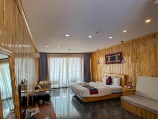 Lá Đỏ Hotel Retreat Sapa Center - 2