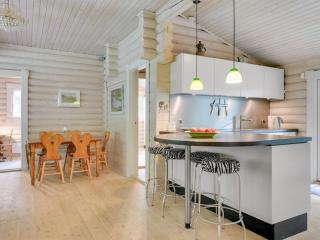 Holiday Home Erika - 250m from the sea by Interhome - 2