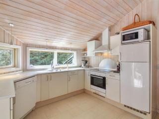Holiday Home Adelbrand - 400m from the sea by Interhome - 3